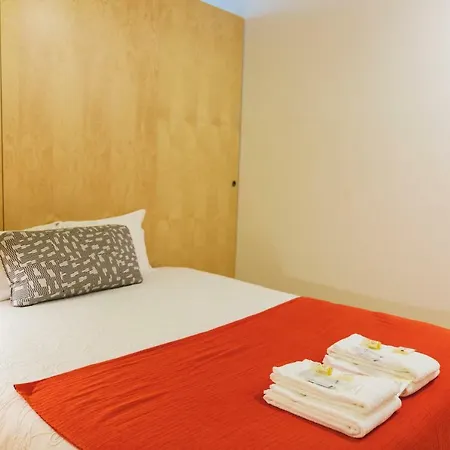 Aposentus - Charming Center With Balcony * 포르투