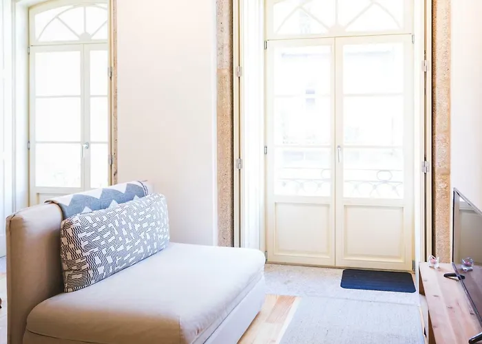 Daire Aposentus - Charming Center With Balcony Porto